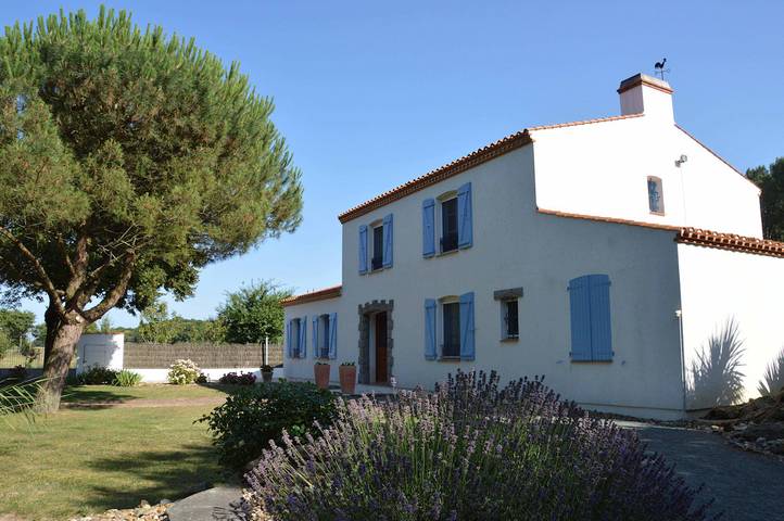 Chambre d’hôte pour 4 personnes, avec piscine ainsi que sauna et jardin en Vendée - 4