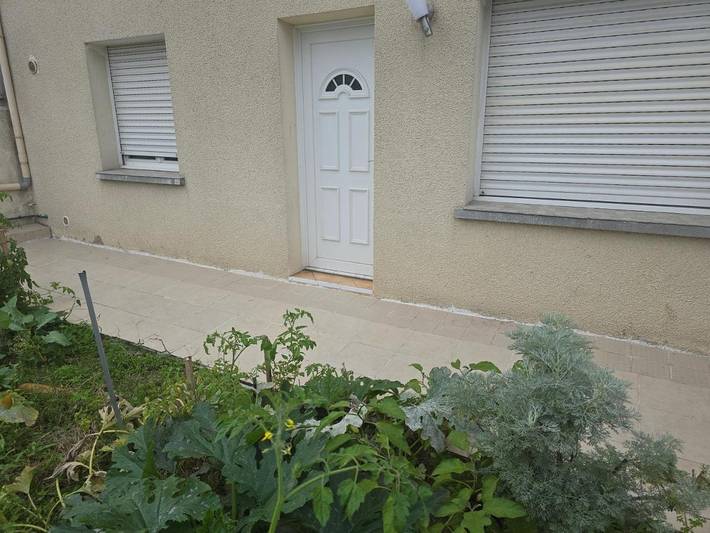Gîte pour 4 personnes, avec terrasse et vue à Lormont - 3
