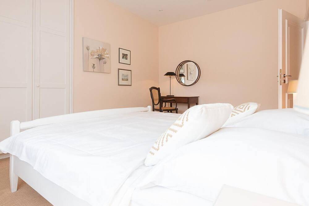 Ganze Wohnung, Käpt`n Nelson, App 10 - Helle 2-Zimmer-Ferienwohnung auf ca. 52 m² Wohnfläche, in Wenningstedt, Sylt