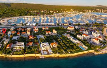 Ferienhaus für 6 Personen, mit Terrasse und Garten in Bibinje