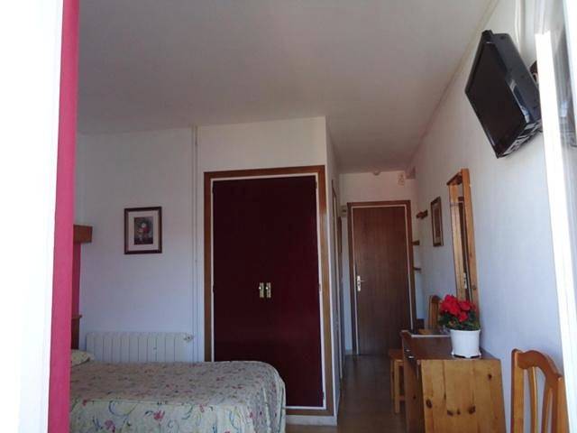 Hostal Magnolia in Central Lloret de Mar, Lloret de Mar