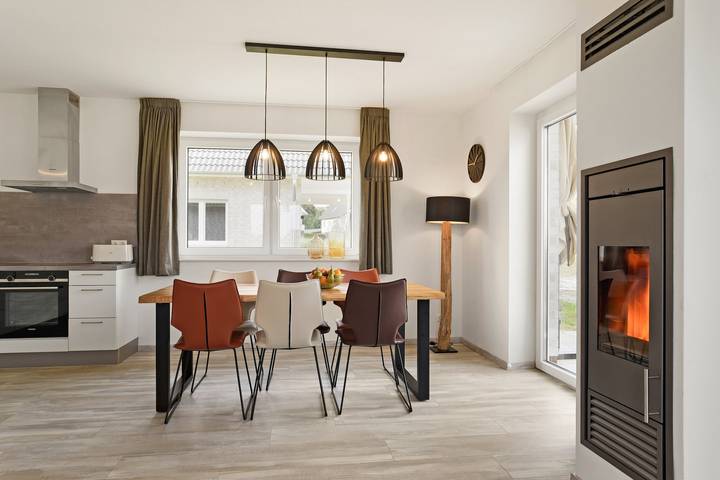 Ferienhaus für 6 Personen, mit Terrasse und Balkon/Terrasse in Molbergen - 3