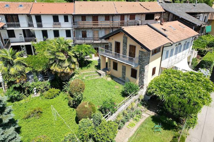 Agriturismo per 4 persone, con giardino e balcone in Provincia di Novara