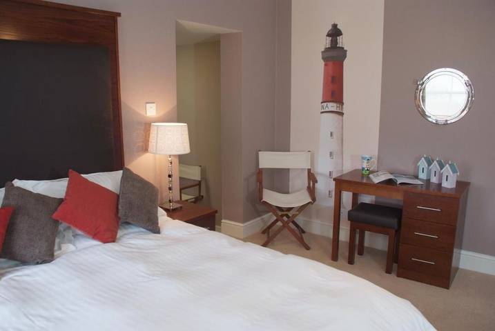 Holiday rental for 2 people, with terrace and garden, with pets in Overstrand