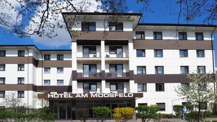 Hotel für 2 Personen, mit Garten und Pool sowie Sauna in München