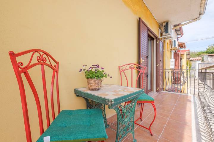 Vacation rental for 6 people, with Balcony