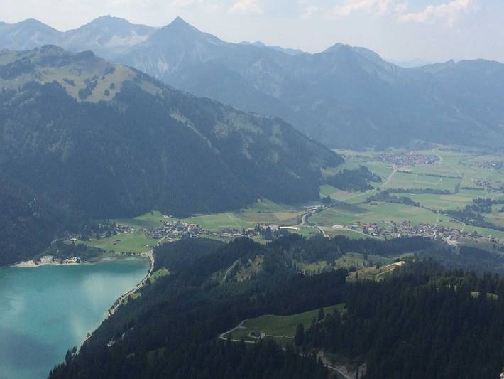 Ferienwohnung für 5 Personen, mit Balkon und Garten sowie Ausblick am Haldensee - 4