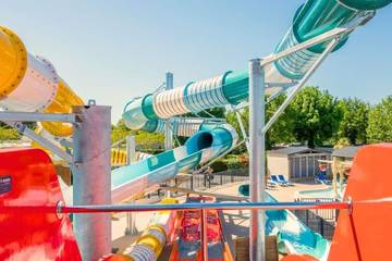 Camping pour 6 Personnes dans Olonne-sur-Mer, Les Sables-d'Olonne, Photo 2