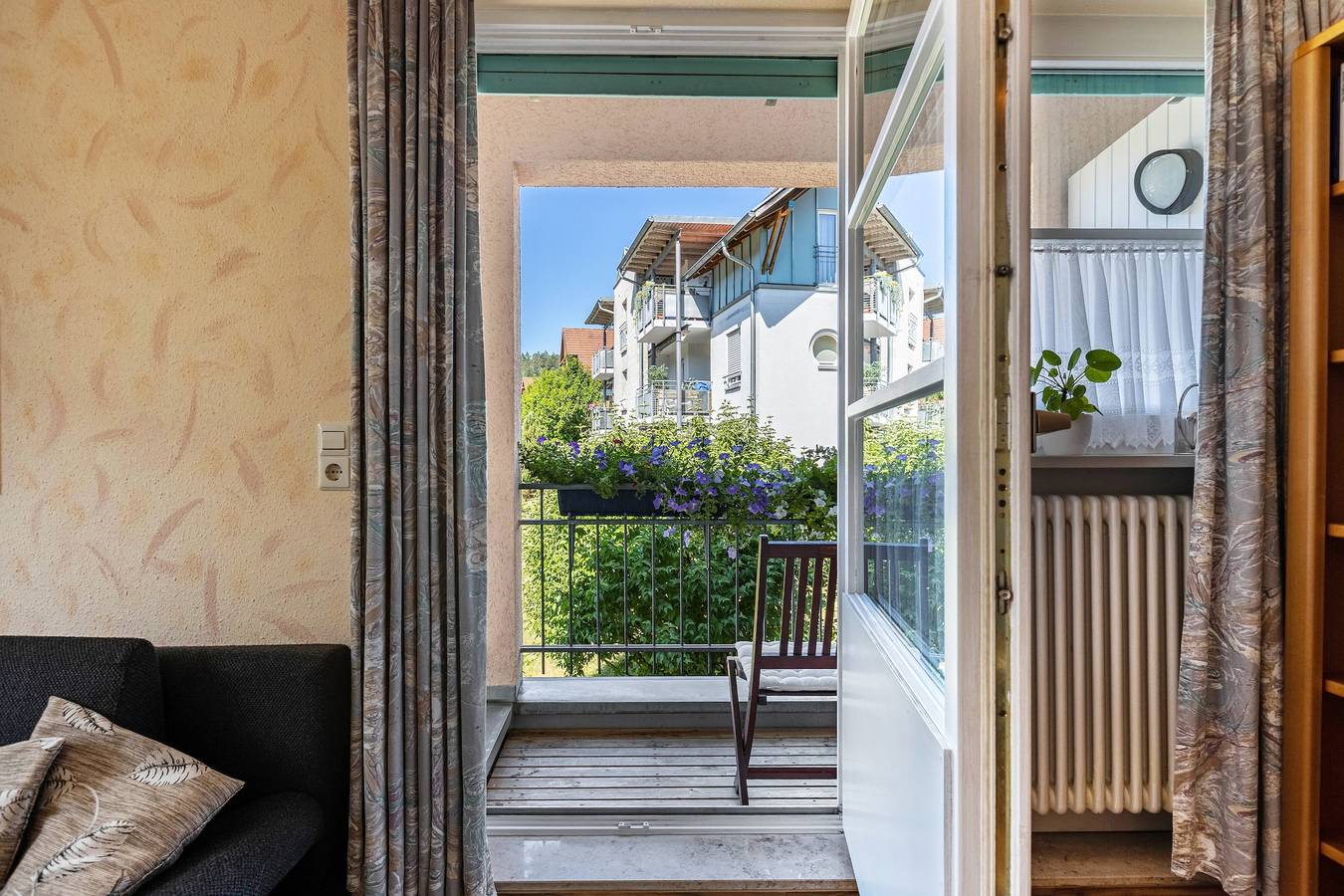 Ganze Wohnung, Ferienappartment A mit Balkon und Wi-Fi in Tennenbronn, Schramberg