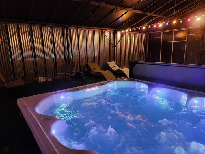 Location de vacances pour 4 personnes, avec Jacuzzi et Terrasse à Savonnières