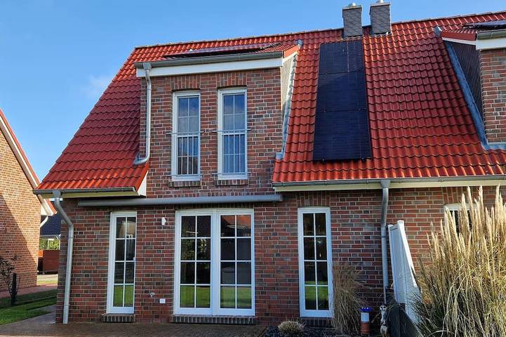 Bauernhof für 6 Personen, mit Balkon/Terrasse und Terrasse sowie Garten in Carolinensiel
