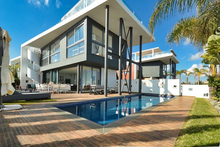 Villa für 8 Personen, mit Garten und Whirlpool - 1