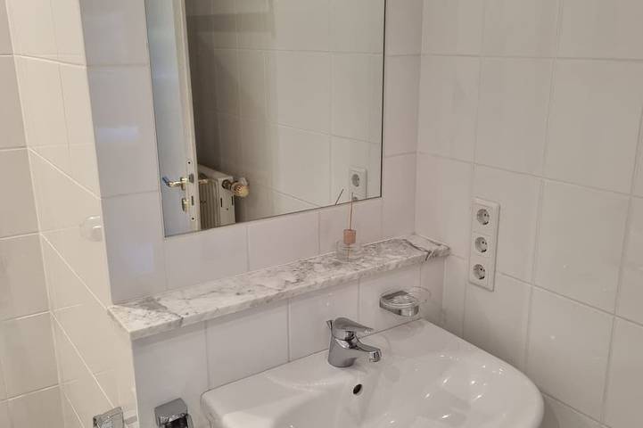 Ganze Wohnung, Ferienwohnung Cambender - toller Ausblick und Erholung pur in Wachtberg, Rhein-Sieg-Kreis