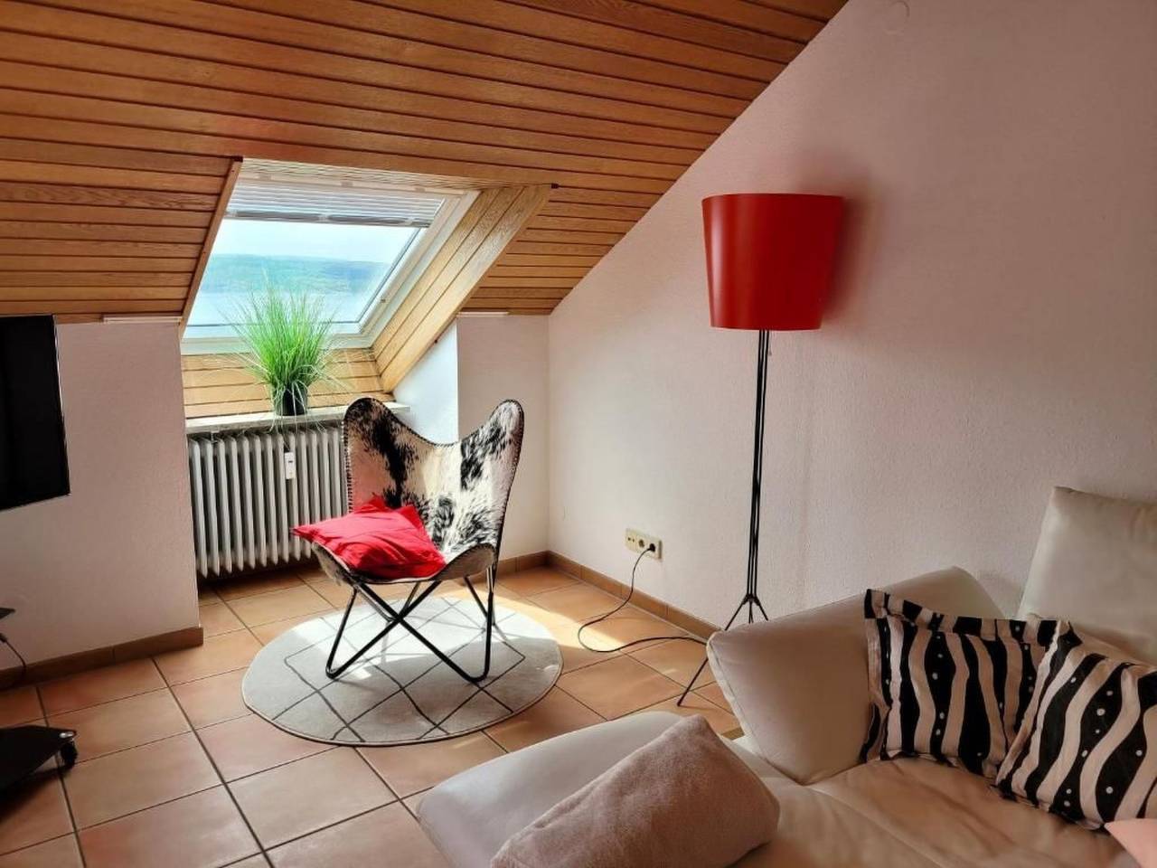 Ganze Wohnung, 3-Zimmer-Fewo mit herrlichem Seeblick in Überlingen, Region Bodensee-Oberschwaben