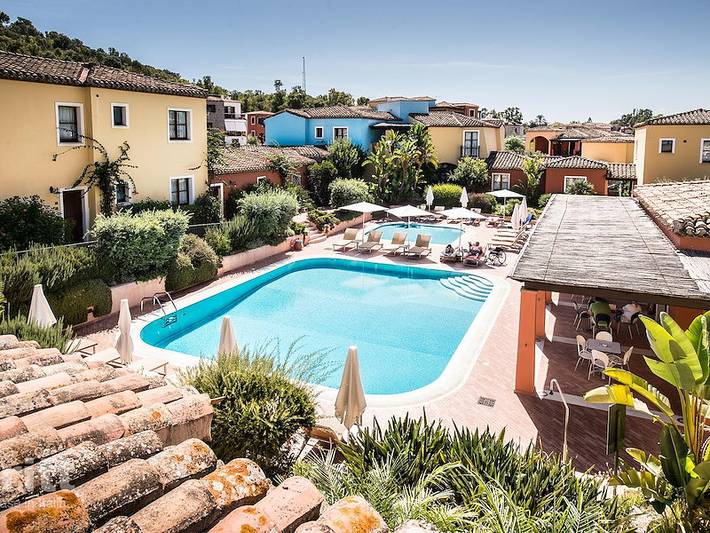 Casa vacanza per 4 persone, con piscina a Tortolì