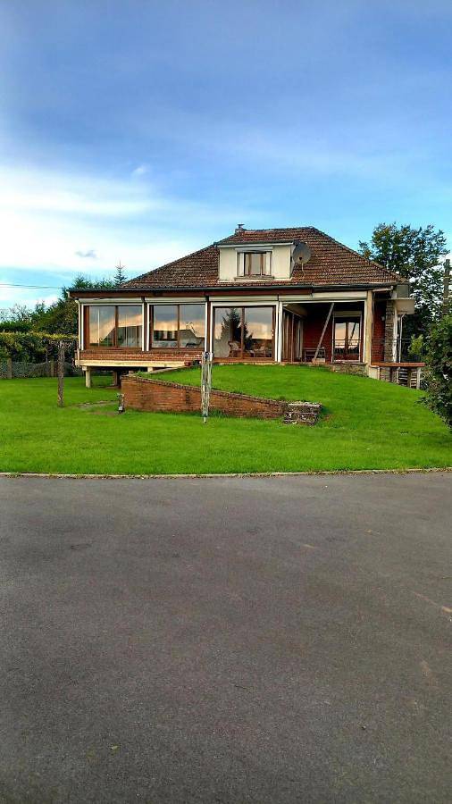 Location de vacances pour 5 personnes, avec jardin et vue dans Auvillers-les-Forges