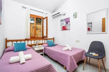 Villa pour 8 Personnes dans Cala Blanca, Ciutadella, Photo 3