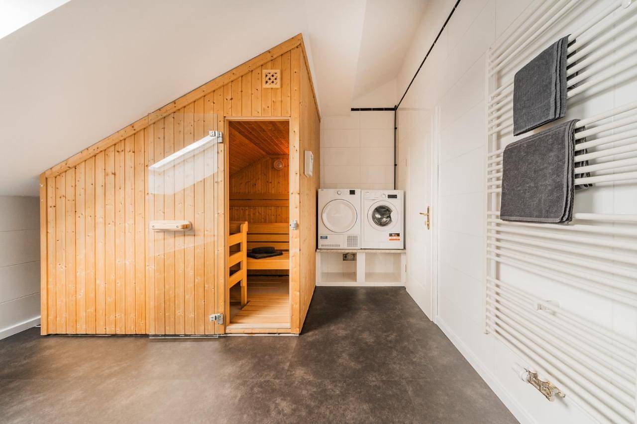 Ganze Wohnung, Penthouse apartment - Sauna - Terrasse - Ac in Wien, Donau Niederösterreich
