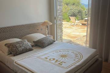 Villa pour 12 Personnes dans Cap Bénat, Bormes-les-Mimosas, Photo 4