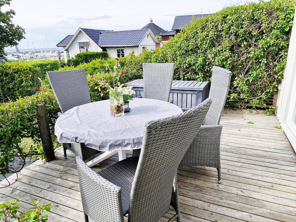 1B, Stuga m havsutsikt & 50m till strand in Byxelkrok, Öland