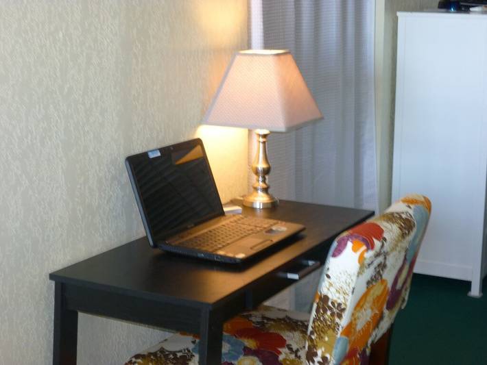 Vacation rental for 4 people, with balcony and garden as well as pool in the USA