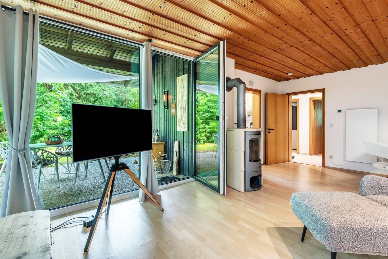 Ferienhaus 'Ferienhaus Sonnenplatz Am See' mit Privatterrasse in Neubäu, Roding