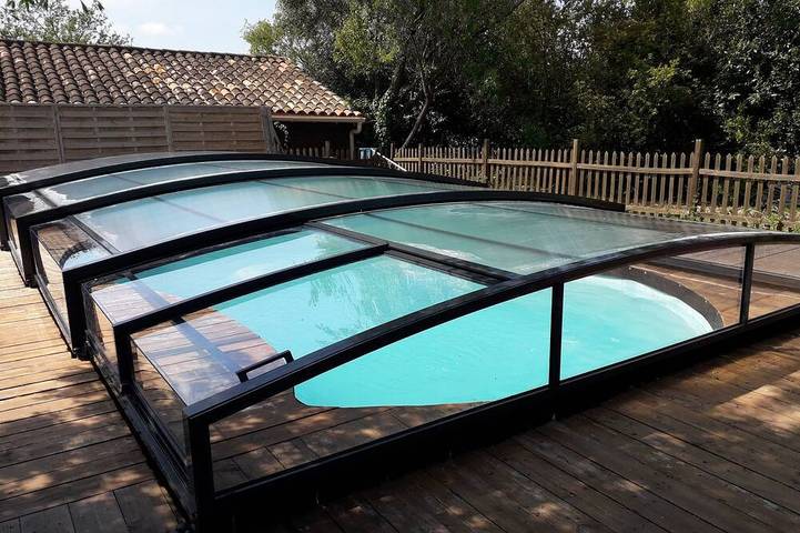 Location de vacances pour 8 personnes, avec jardin à Puimisson