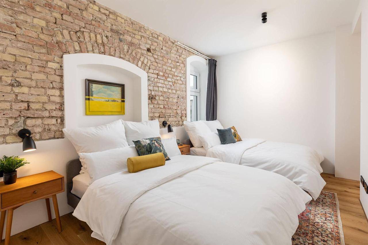 Geheel appartement, Industrial Loft Duplex -100sqm- near Antonplatz in Weissensee (Berlin), Berlijn
