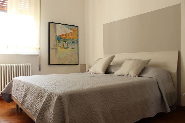 Appartement entier, Grand et lumineux appartement à deux pas du centre et à 25 minutes de Venise in Trévise, Province de Trévise