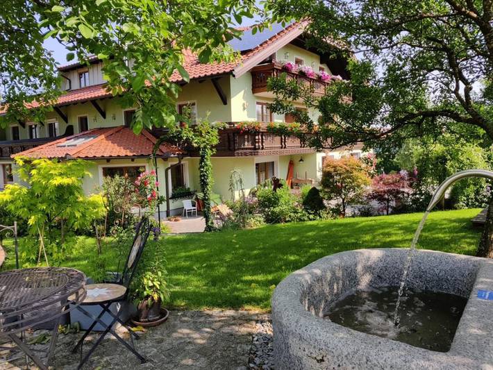 BnB für 2 Personen, mit Garten und Ausblick sowie Terrasse in Oberösterreich