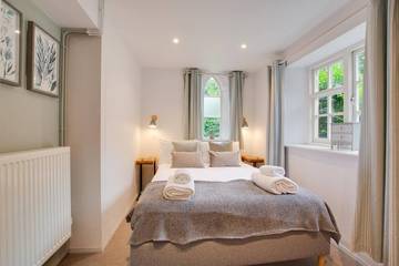 Holiday Home for 6 People in Holt, Norfolk, Photo 2