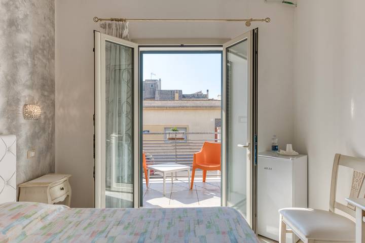 Location de vacances pour 2 personnes, avec jardin à Salve