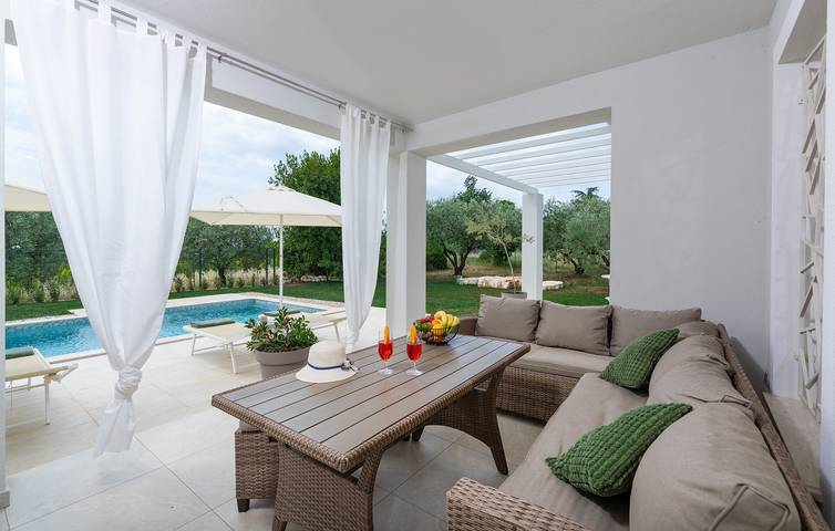 Villa für 8 Personen, mit Garten und Pool in Tar-Vabriga - 3