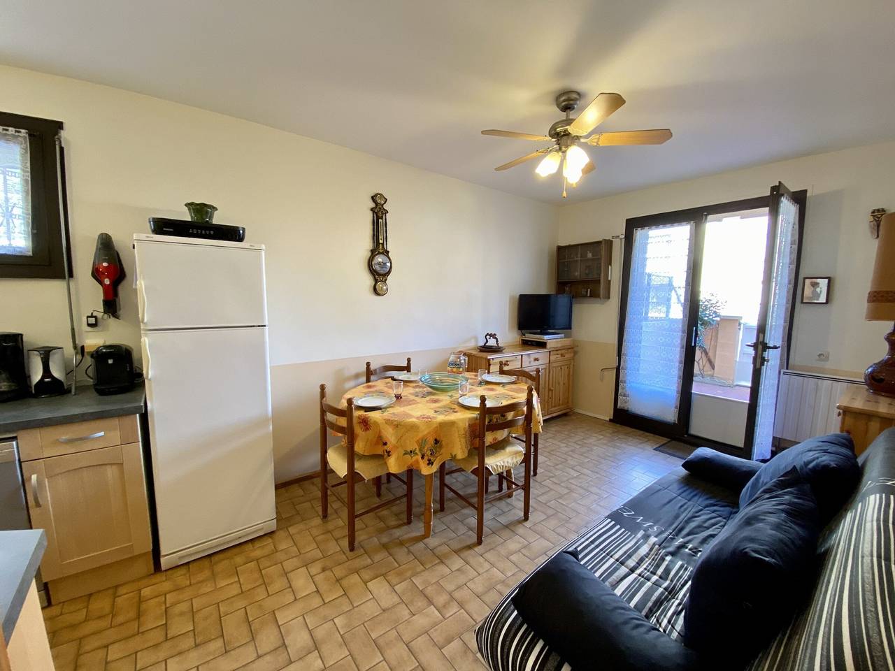 Appartement entier, Appartement T3 à Narbonne-Plage - 50m2 - 6 pers, Terrasse - 250m Plage, 500m Commerces in Narbonne Plage, Narbonne
