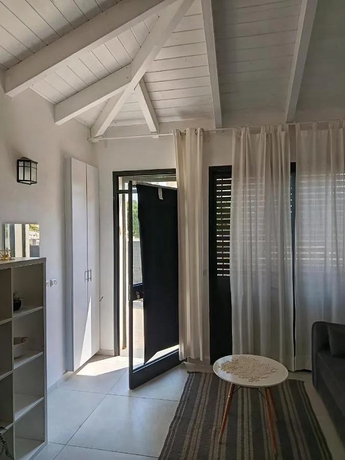 Apartamento de vacaciones para 4 personas, con vistas y jardín - 1