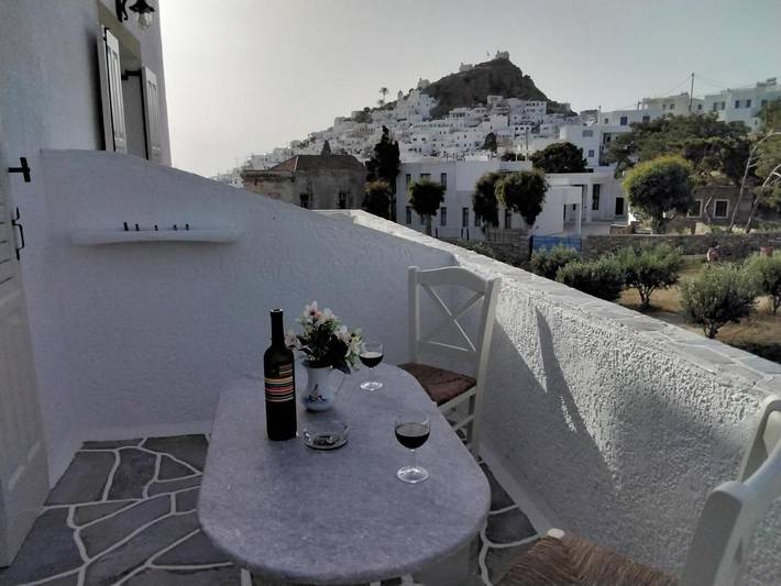 Maison d’hôte pour 2 personnes, avec Balcon et Terrasse ainsi que Jardin et Vue