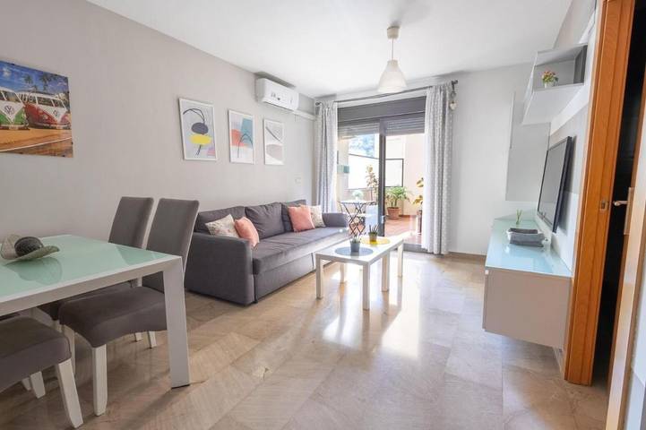 Ferienwohnung für 4 Personen, mit Pool und Ausblick sowie Terrasse - 1