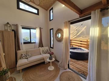 Gîte pour 2 personnes, avec vue et terrasse dans Trois Mares