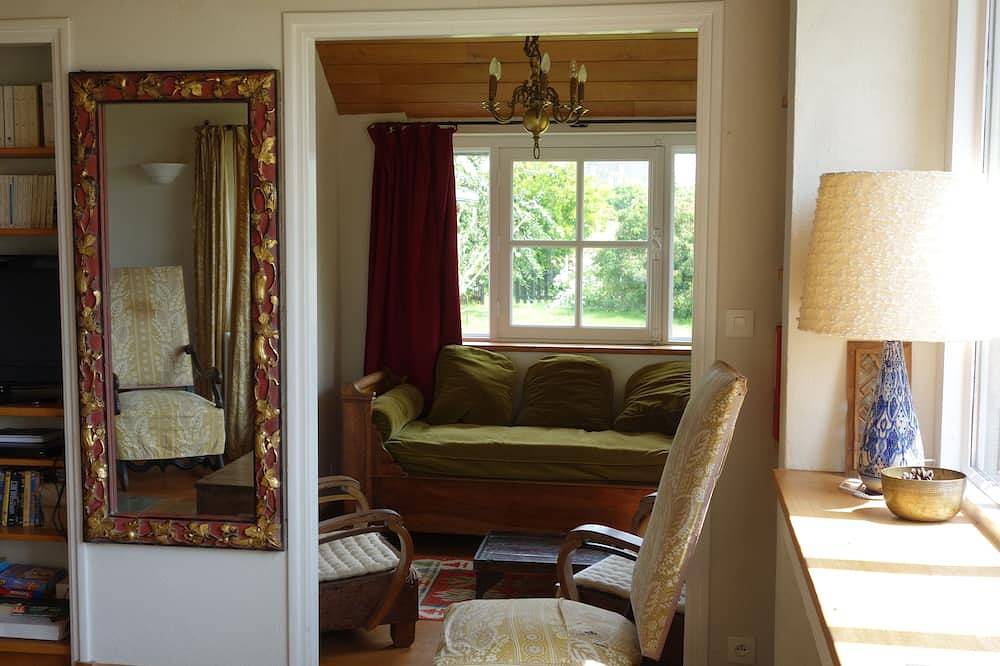 Maison et jardin île de Bréhat en Bretagne, équipée, confortable en toute saison in Île-de-Bréhat, Côte de Goëlo