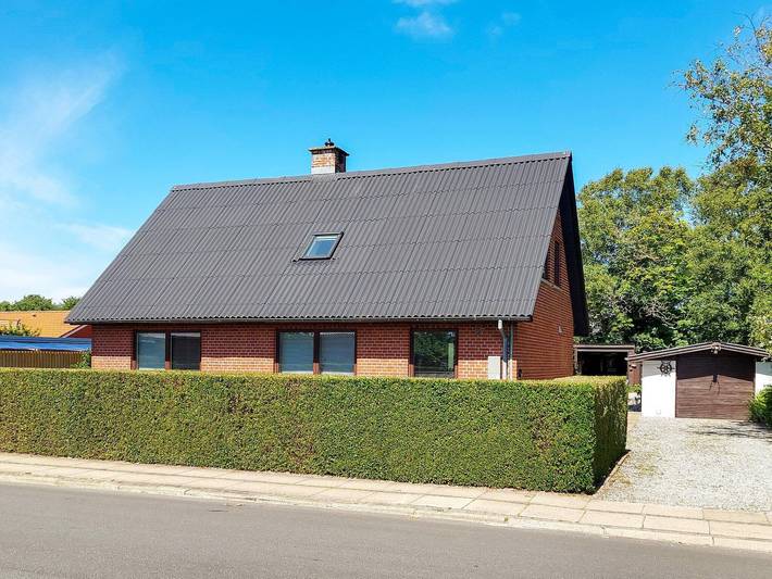 Ferienhaus für 8 Personen, mit Garten - 1