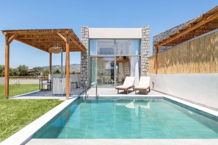 Villa für 2 Personen, mit Garten und Ausblick sowie Pool in Griechenland - 4