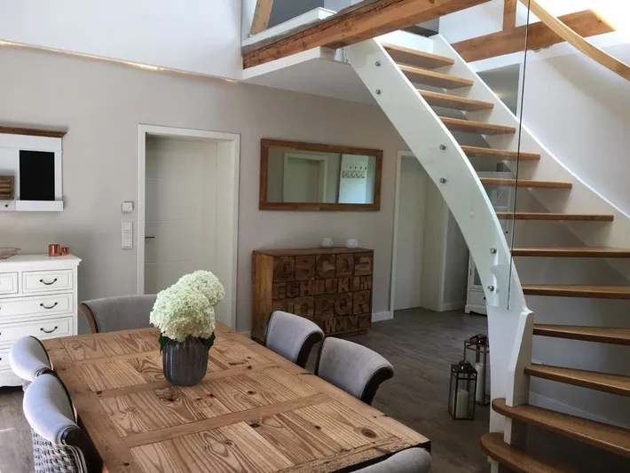 Casa de vacaciones para 6 personas, con vistas además de vistas al lago y jardín - 1