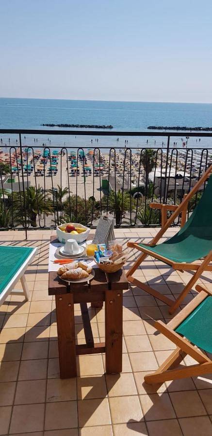 B&B Attico Mare in Spiaggia ibera, San Benedetto del Tronto