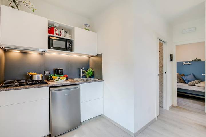 Relais Nanzello Garda Living 2 with Private Garden in Spiaggia Tifù (Limone sul Garda), Gardasee-Berge