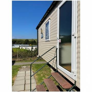 Log Cabin for 6 People in Bexhill, East Sussex, Photo 2