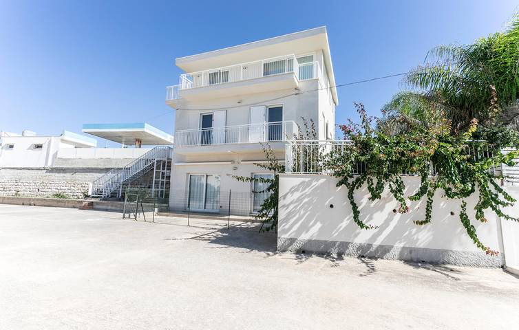 Gîte pour 6 personnes, avec terrasse à Cava d'Aliga - 3