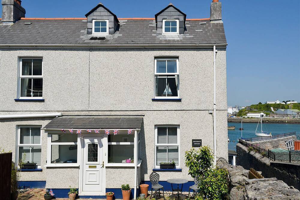 Holiday Home for 6 People in Plymouth, South West England