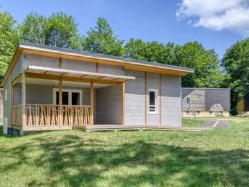 Camping pour 4 Personnes dans Monestier-Merlines, Parc Naturel Régional de Millevaches en Limousin, Photo 1