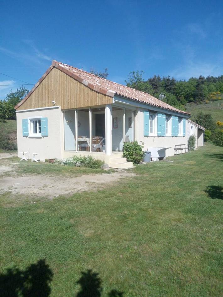 Location de vacances pour 4 personnes, avec vue et jardin, animaux acceptés à Lamastre - 2