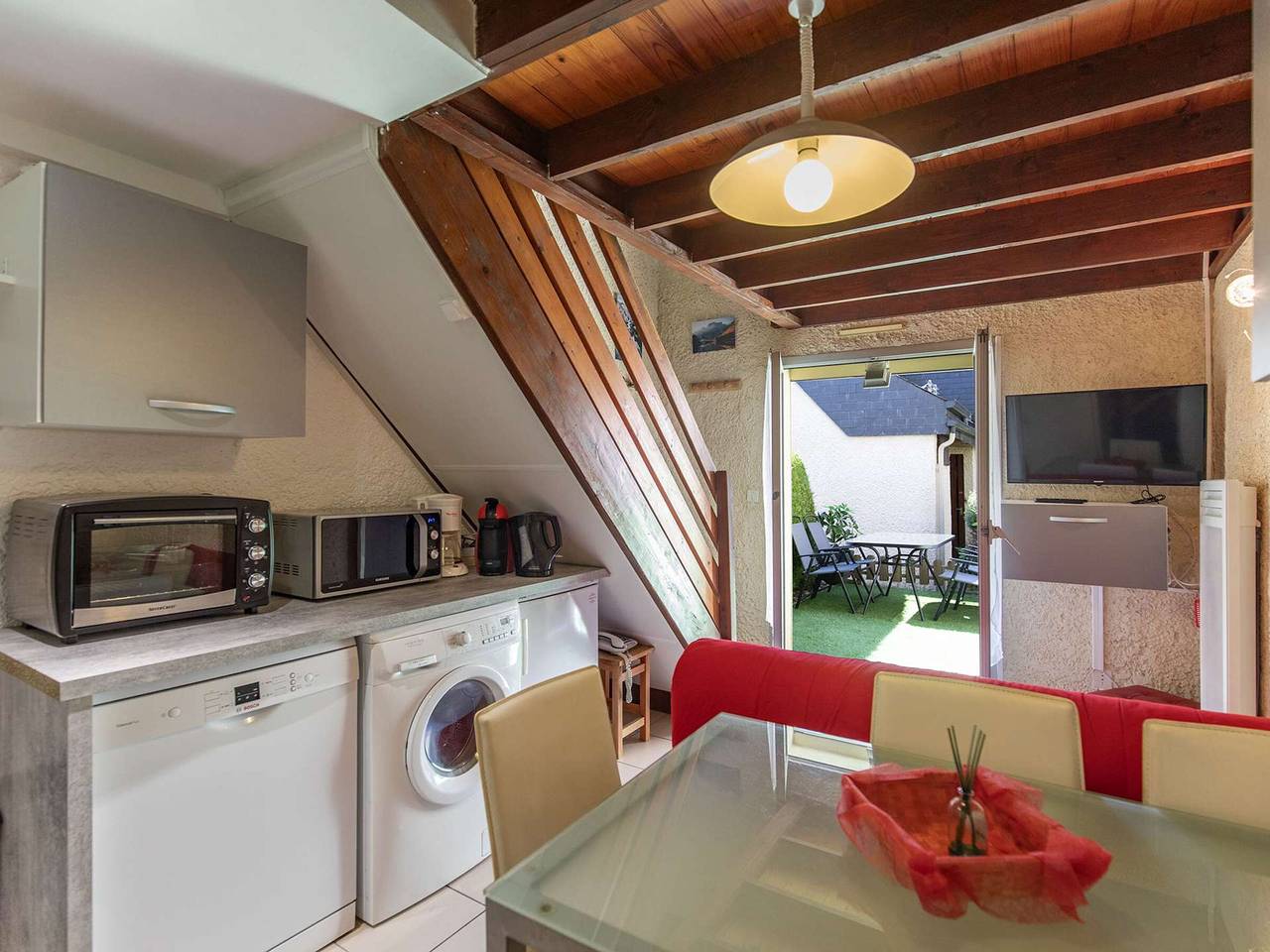 Appartement entier, Chalet Mitoyen avec Terrasse et Parking à Cauterets in Cauterets, Parc national des Pyrénées